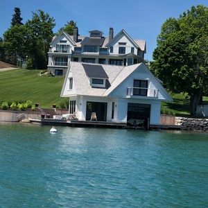 Meet your Posher, Doug